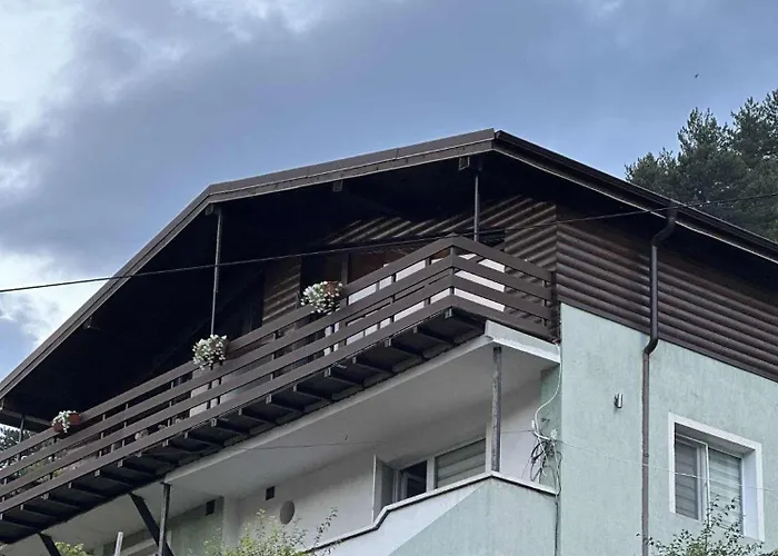 шанови Guest house 3*